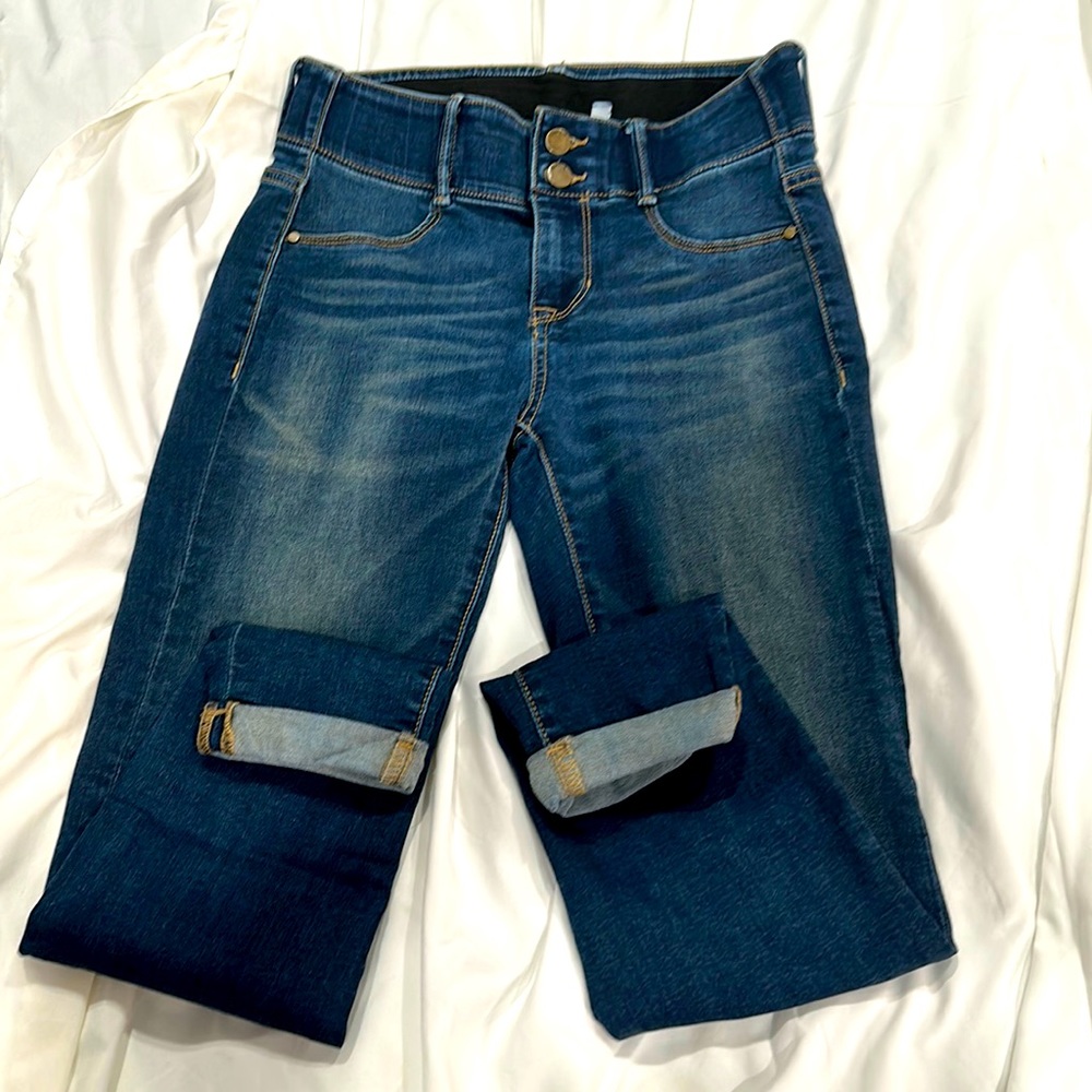 Tummy control denim blue jeans, size 4 capri jeans.